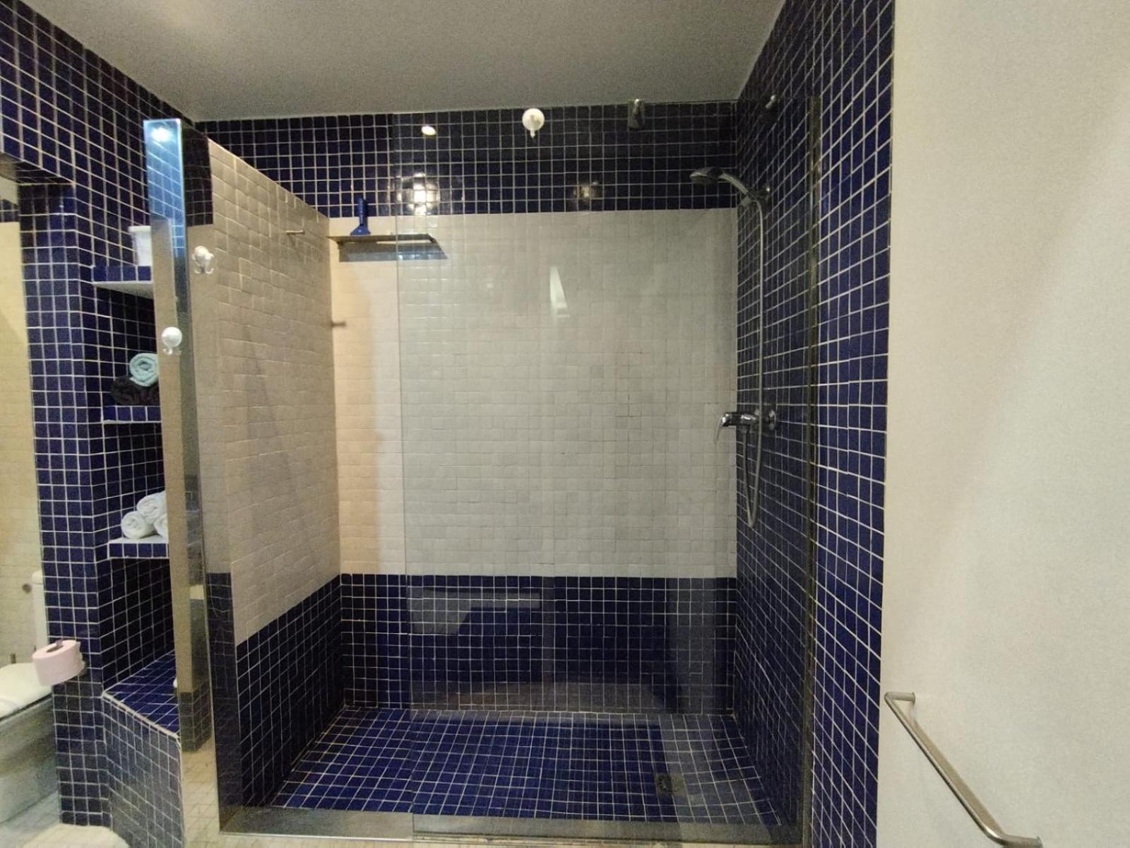Acogedor Climatizado Supercéntrico Con Parking Y Ascensor En El Corazón De Apartamento Tarragona